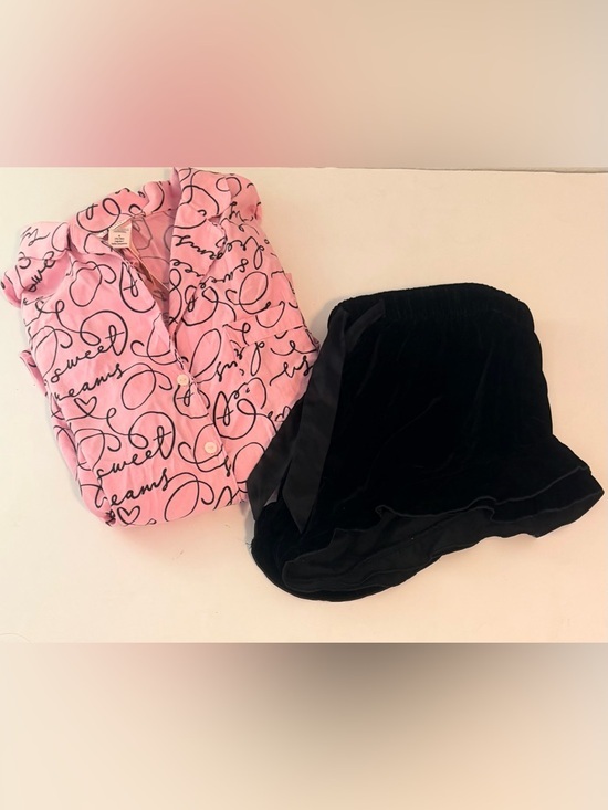 Victoria's Secret Other - Victoria's Secret Sweet Dreams PJ Top & Scrunchie & Velvet Ruffle Sleep Shorts